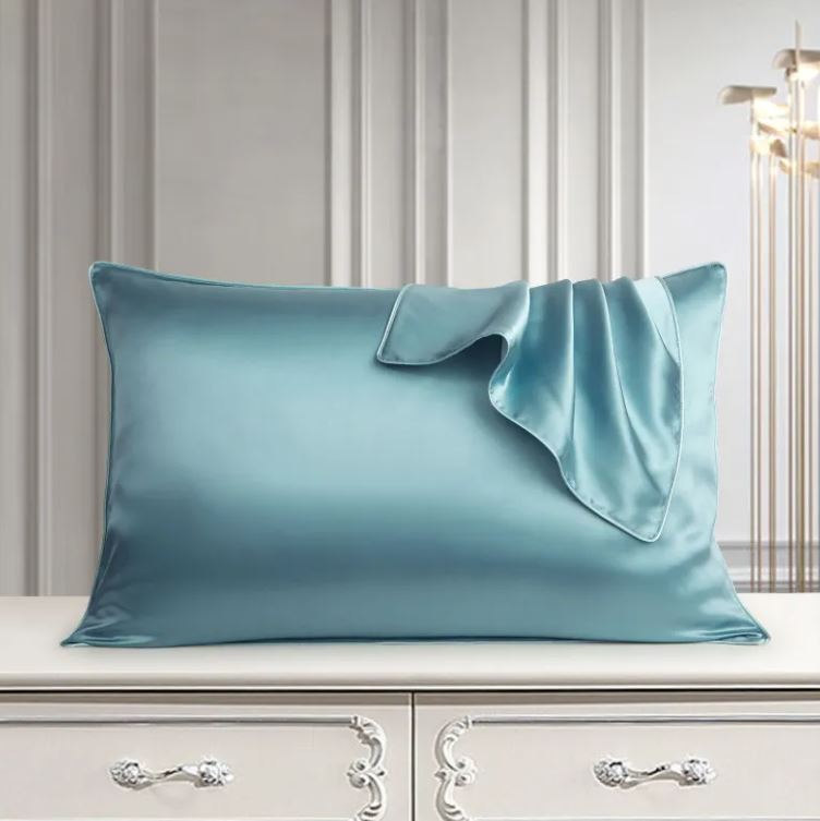Moonlit Silk™ Mulberry Silk Pillowcase | Cindarello Selection