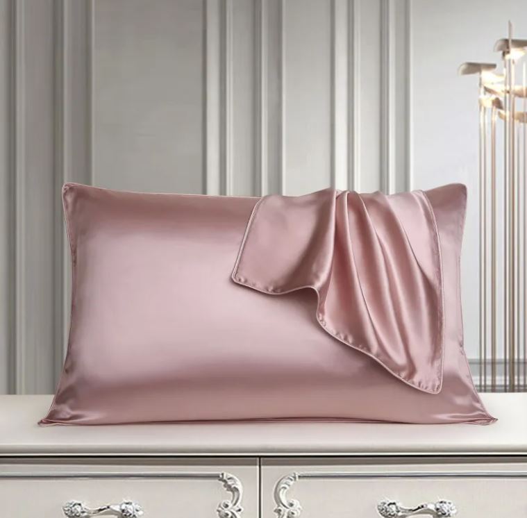 Cindarello Moonlit Silk™ Mulberry Silk Pillowcase | Cindarello Selection