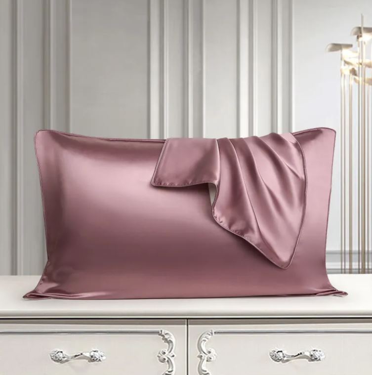 Moonlit Silk™ Mulberry Silk Pillowcase | Cindarello Selection