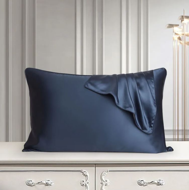 Cindarello Moonlit Silk™ Mulberry Silk Pillowcase | Cindarello Selection