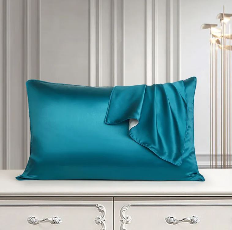Moonlit Silk™ Mulberry Silk Pillowcase | Cindarello Selection