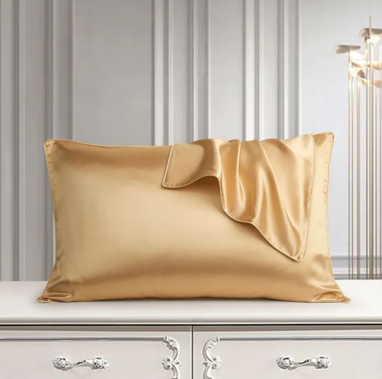 Moonlit Silk™ Mulberry Silk Pillowcase | Cindarello Selection